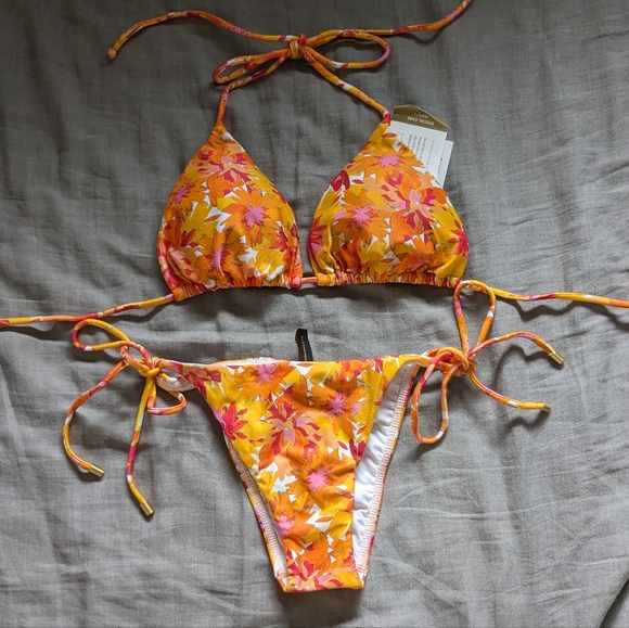 Vix Hermanny Triangle Lowana Bikini Set - Picture 2 of 7